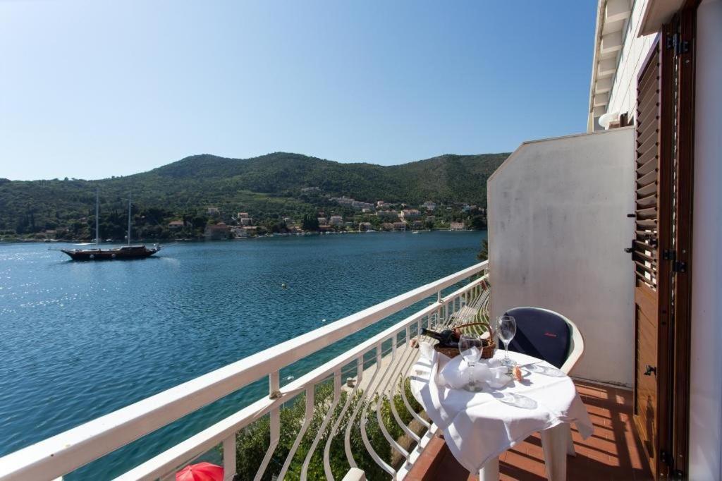 Villa Malfi Zaton  Zimmer foto